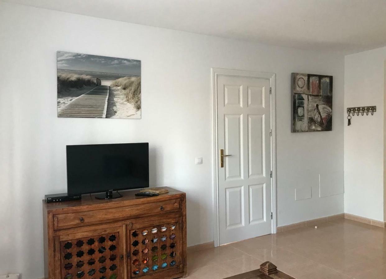 My Pretty Home - Lovely And Spacious Surrounded By Tropical Gardens - Private Covered And Uncovered Terrace - Pool - Parking - Free Fibre Optic Internet Corralejo Luaran gambar