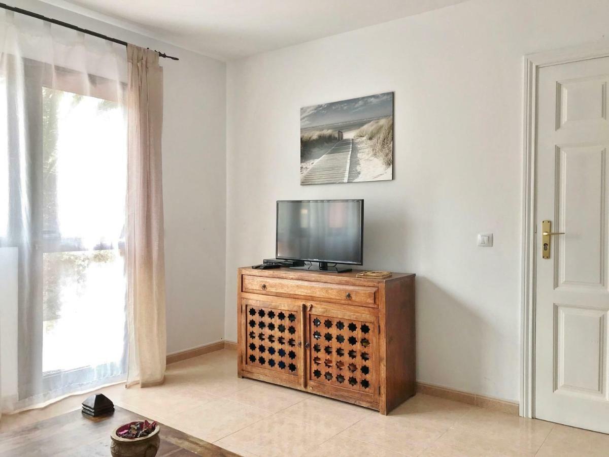 My Pretty Home - Lovely And Spacious Surrounded By Tropical Gardens - Private Covered And Uncovered Terrace - Pool - Parking - Free Fibre Optic Internet Corralejo Luaran gambar